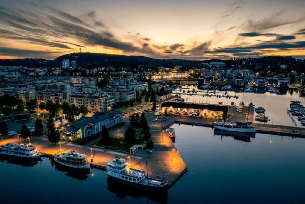Mukava Saunallinen Kaksio Omalla Sisaeaenkaeynnillae Ja Ilmaisella Autopaikalla Kuopio Extérieur photo