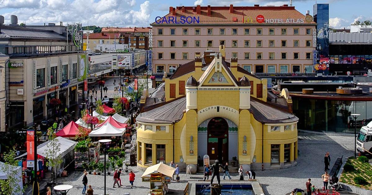 Mukava Saunallinen Kaksio Omalla Sisaeaenkaeynnillae Ja Ilmaisella Autopaikalla Kuopio Extérieur photo